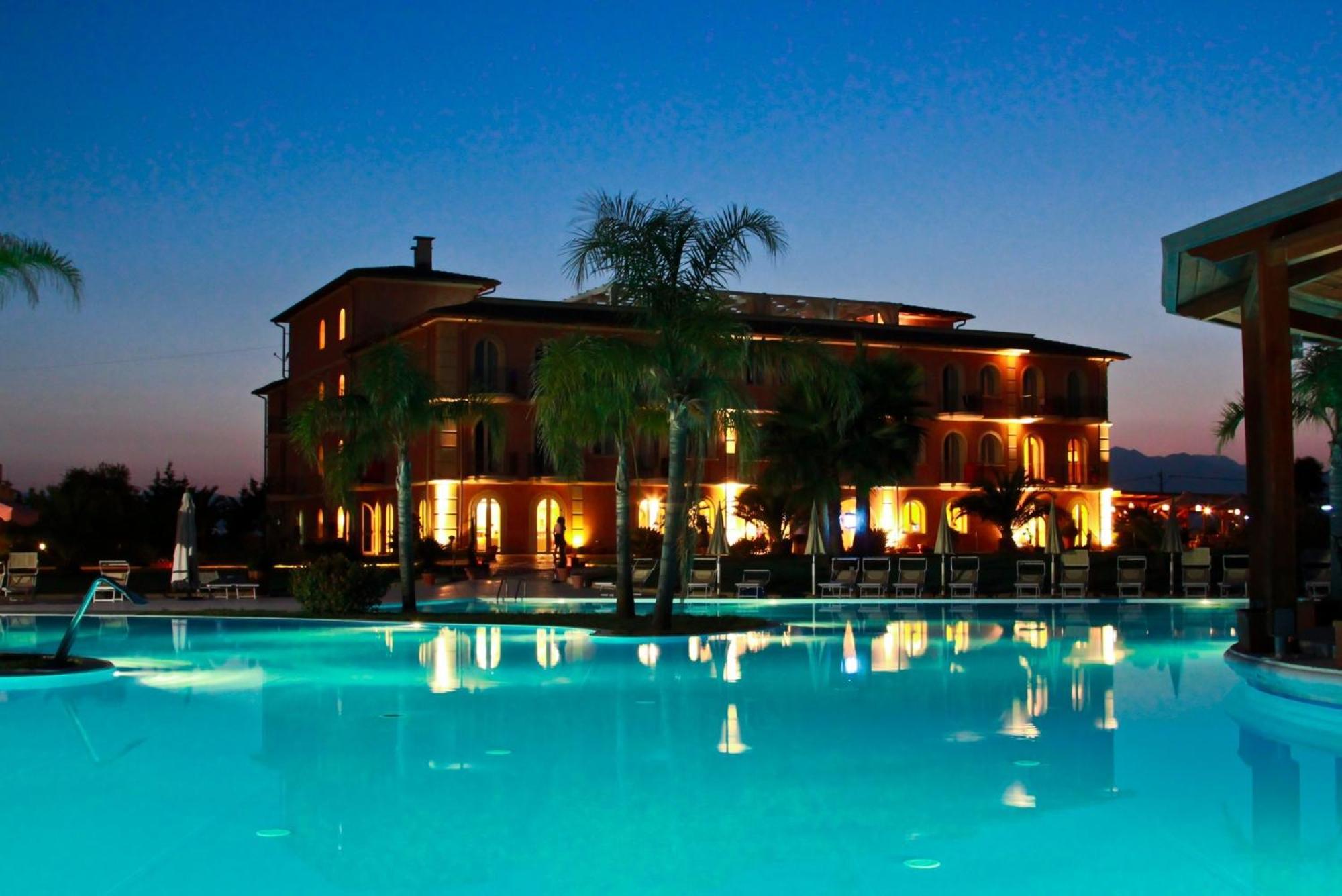 מרינה די סיבארי Bv Airone Resort מראה חיצוני תמונה