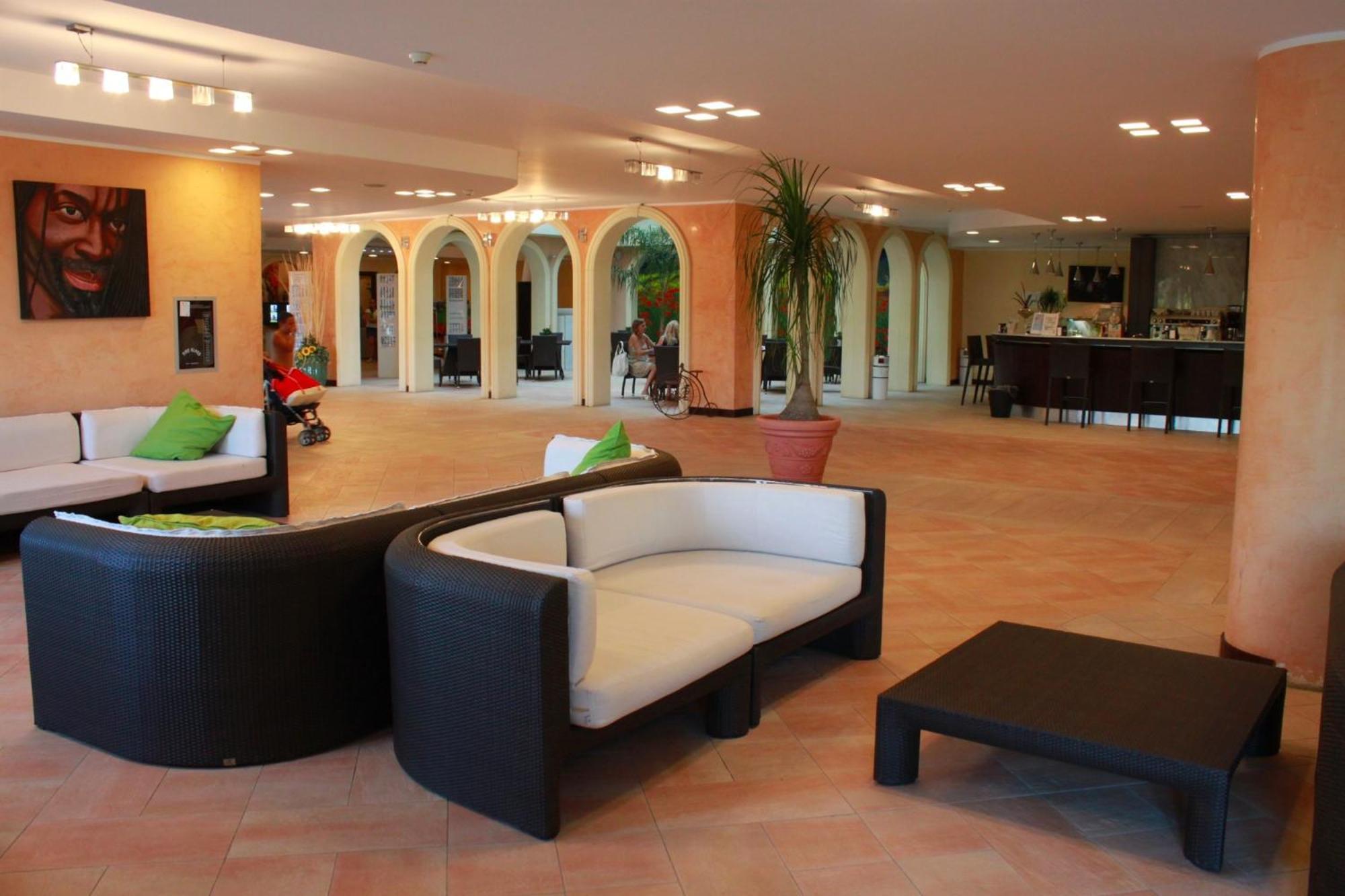 מרינה די סיבארי Bv Airone Resort מראה חיצוני תמונה